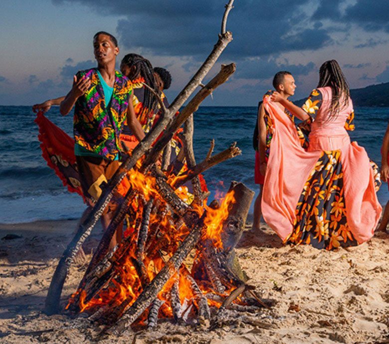 endless-summer-charter-seychelles-cruise-with-skipper-discovering-the-arts-and-cultures.jpg